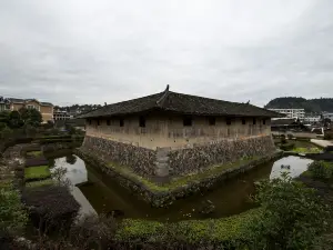 Shangjiaoyang Earth Building