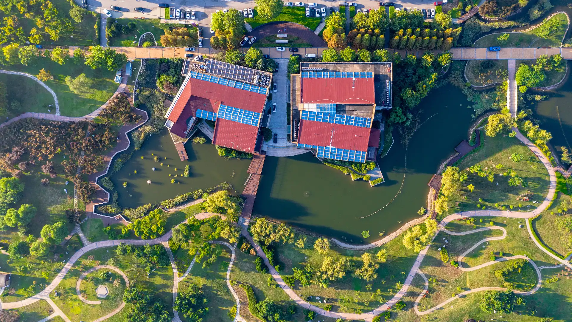 Hotels near Mingjia Gallery