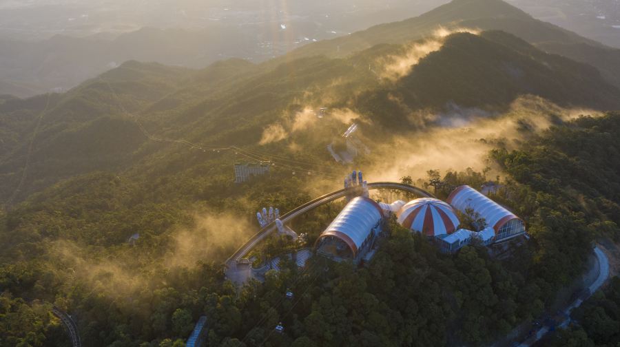 峴港巴拿山一日遊