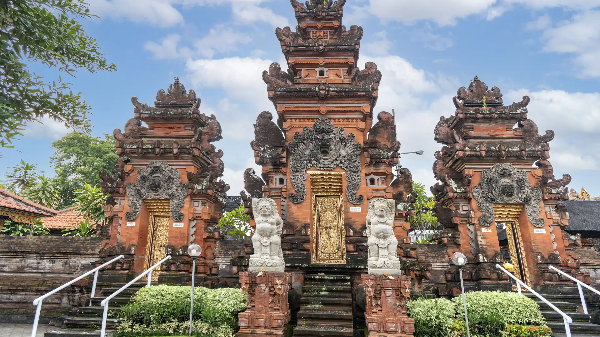 Hoteles cerca de Petitenget Temple