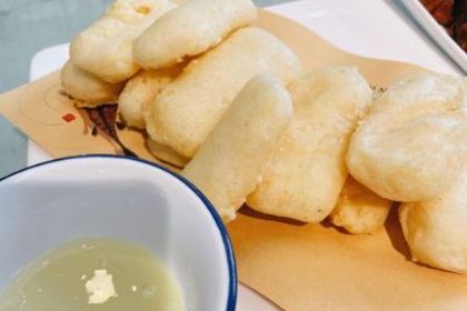 百味饺子城(秦皇大街店)