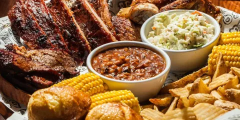 Famous Dave's Bar-B-Que