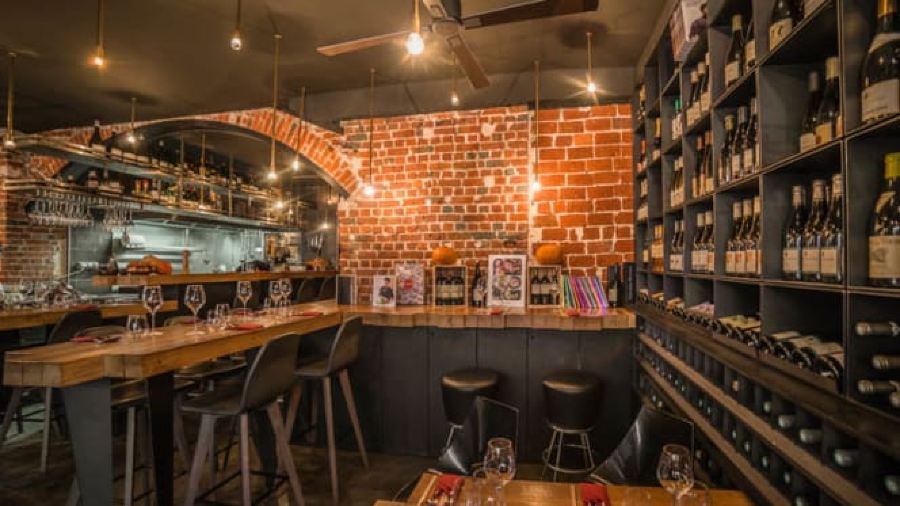 Pierre Sang on Gambey