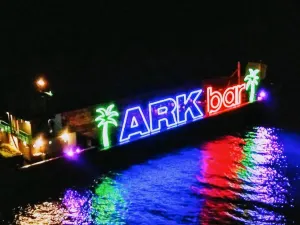ARKbar beach club