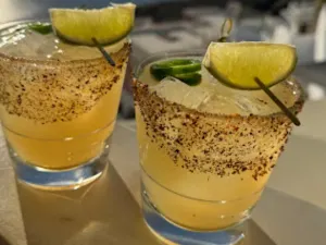Tropical Bar