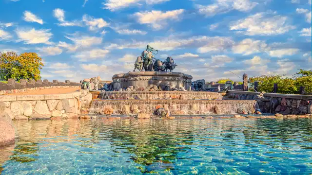 Hotels near Gefion Fountain