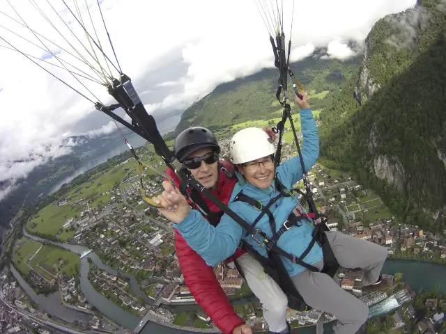 Paragliding in Interlaken