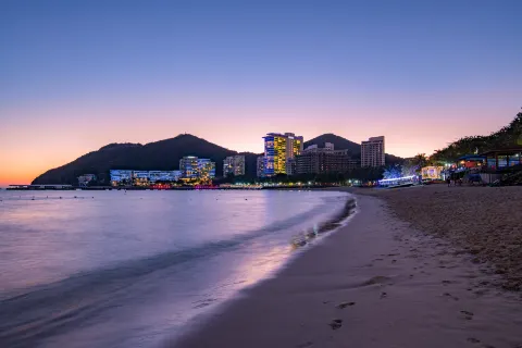 Dadonghai Beach