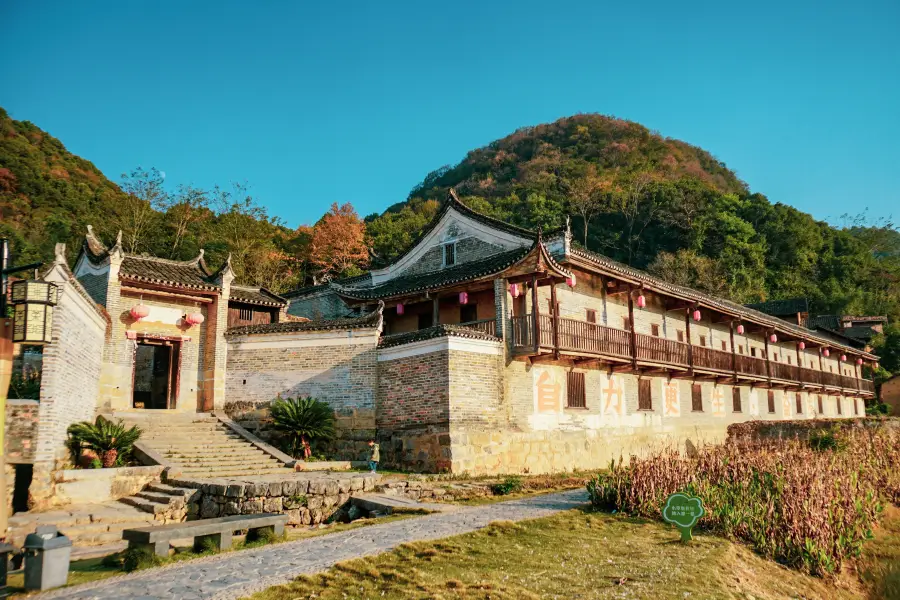 Baojing Ancient Dwelling