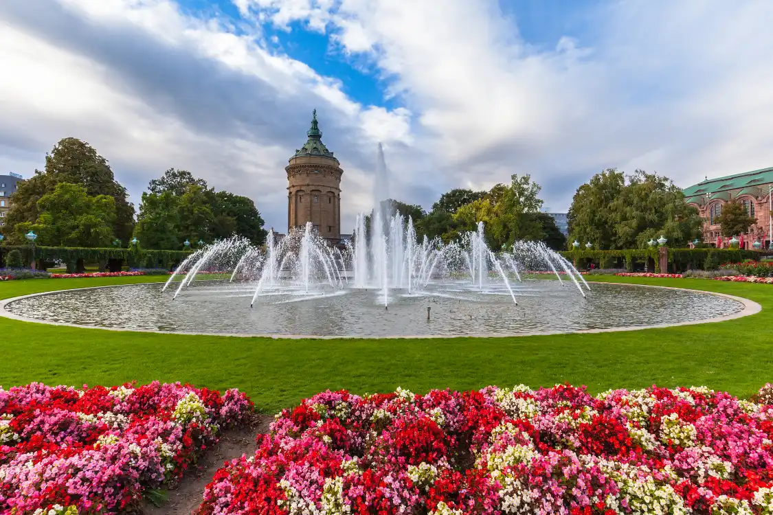 Hotels near Wasseerturm