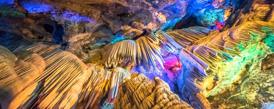 JiGuan Cave