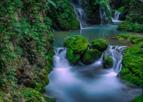 3-Star Hotels in Pengshui County