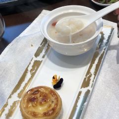 Bin jiang hua yue yan User Photo