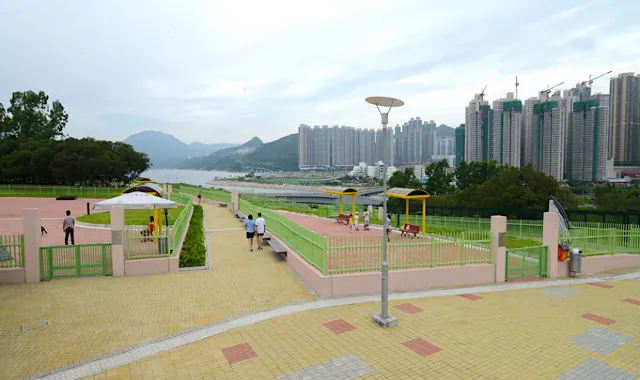 【2026寵物公園】12個狗公園推薦！全港室內外寵物好去處  