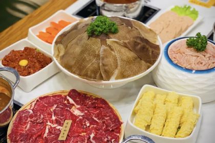 金典牛场牛肉火锅