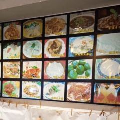 丽湖船菜馆·特色鱼头汤(古竹路店) User Photo