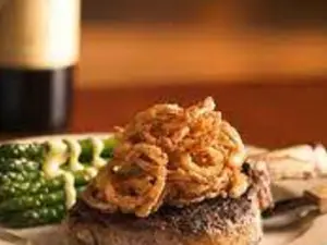 Cool River Restaurant & Tavern