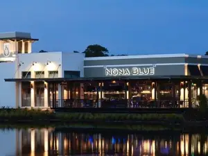 Nona Blue Modern Tavern