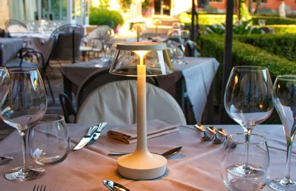 拉扎諾城堡餐廳