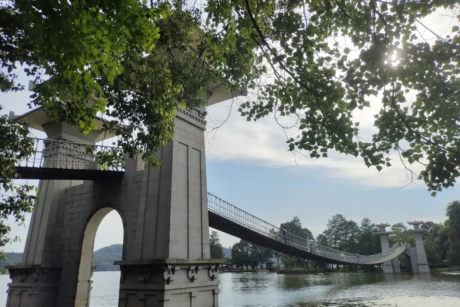 Yanzhou Cable Bridge