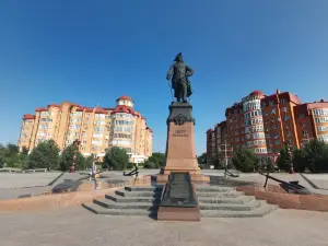 Памятник Петру I