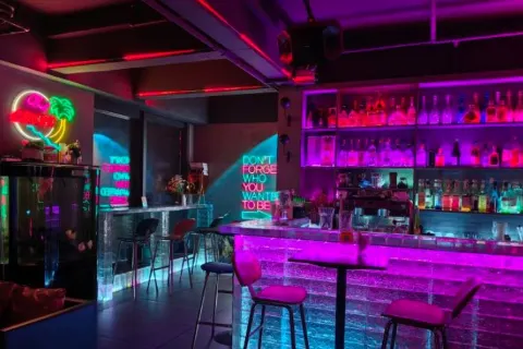 Coast Club