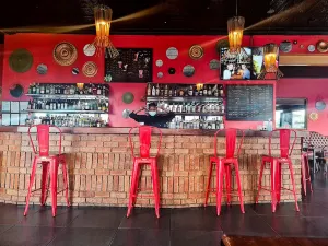 Six Cocktail Bar