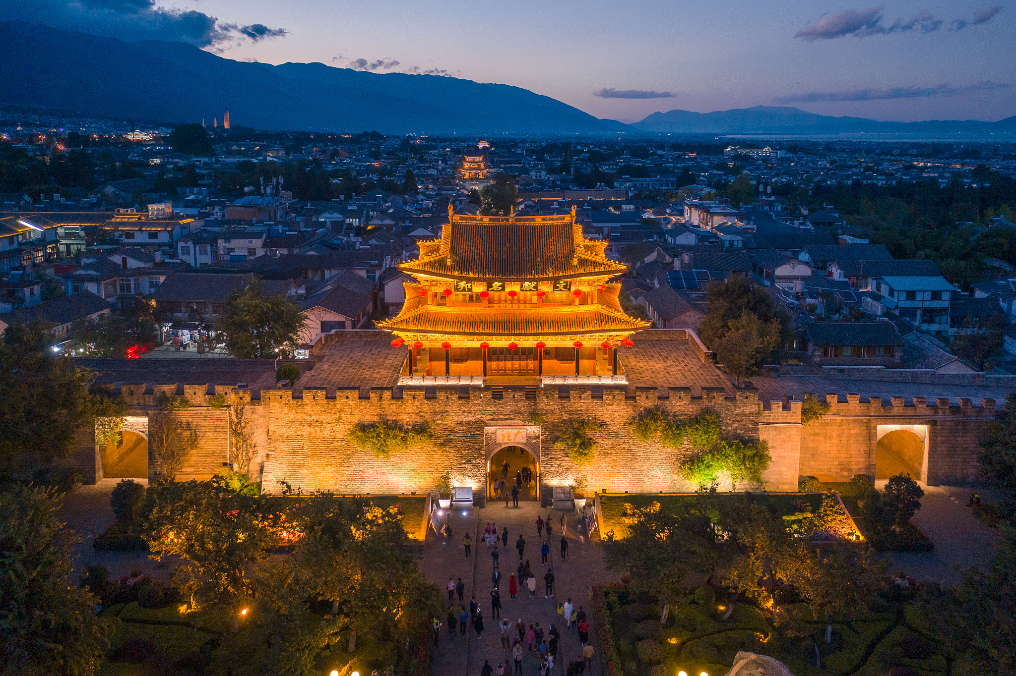 Top 10 Night Attractions in Dali