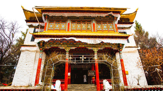 Cuozong Temple