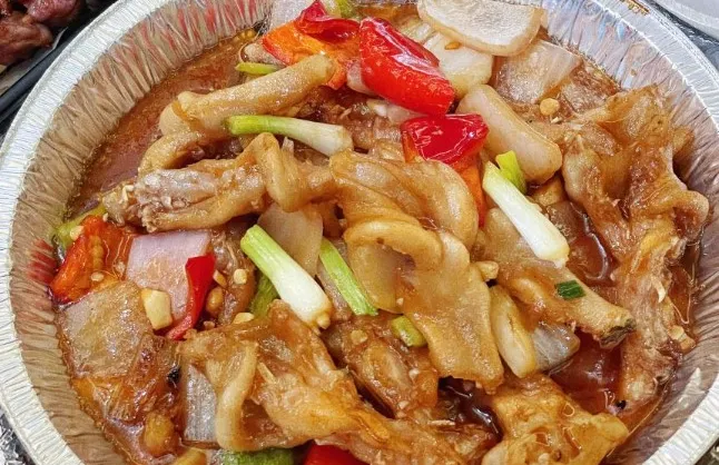當地風味餐廳