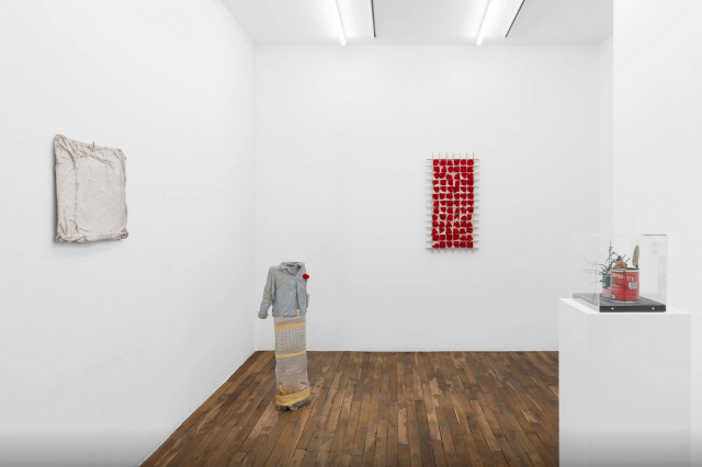 卡尼亞里斯河1962年至1980年作品展 | 巴黎