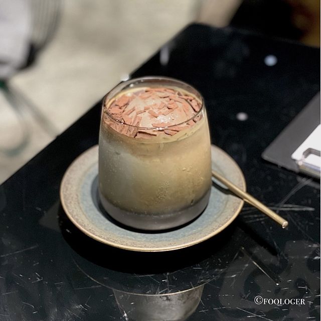 BlackCoffee｜全黑型格café