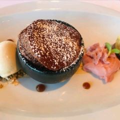 At.mosphere Restaurant and Lounge User Photo