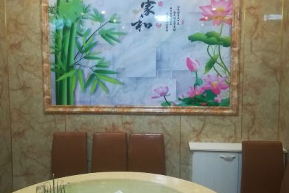 彤彤小吃(雨润路店)