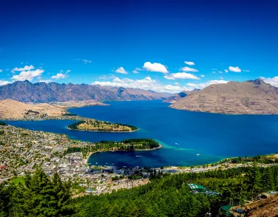 Tiket flight Chisinau ke Queenstown