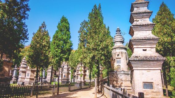 Dengfeng