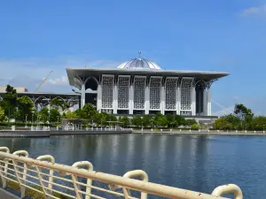 Masjid Tuanku Mizan Zainal Abidin