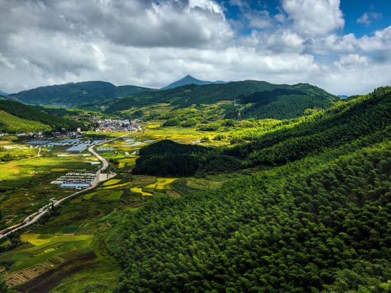 Beidou Cliff Scenic Area