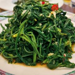 Nay Puen Restaurant 여행 사진