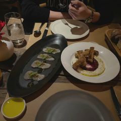 Under Wonder張用戶圖片