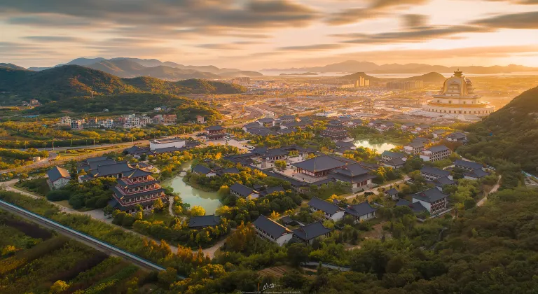푸퉈산 비하이 산장(푸지쓰 바이부사)
