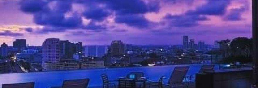 Axis Lounge At The DoubleTree By Hilton Melaka