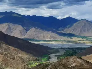 雅江河谷觀景台