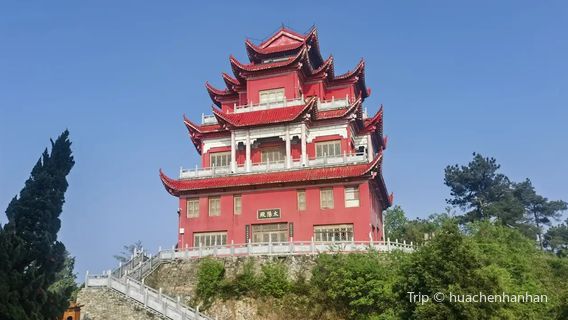 Puguang Temple