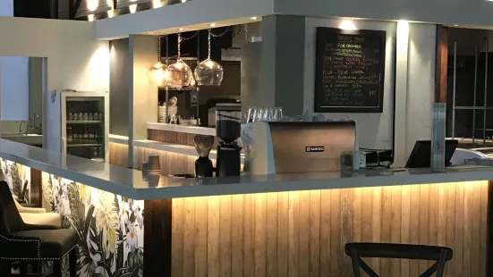 Open Kitchen Cafe & Bistro