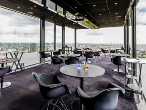La Villa in the Sky