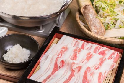 Tori to Buta no Endokoro Yuna