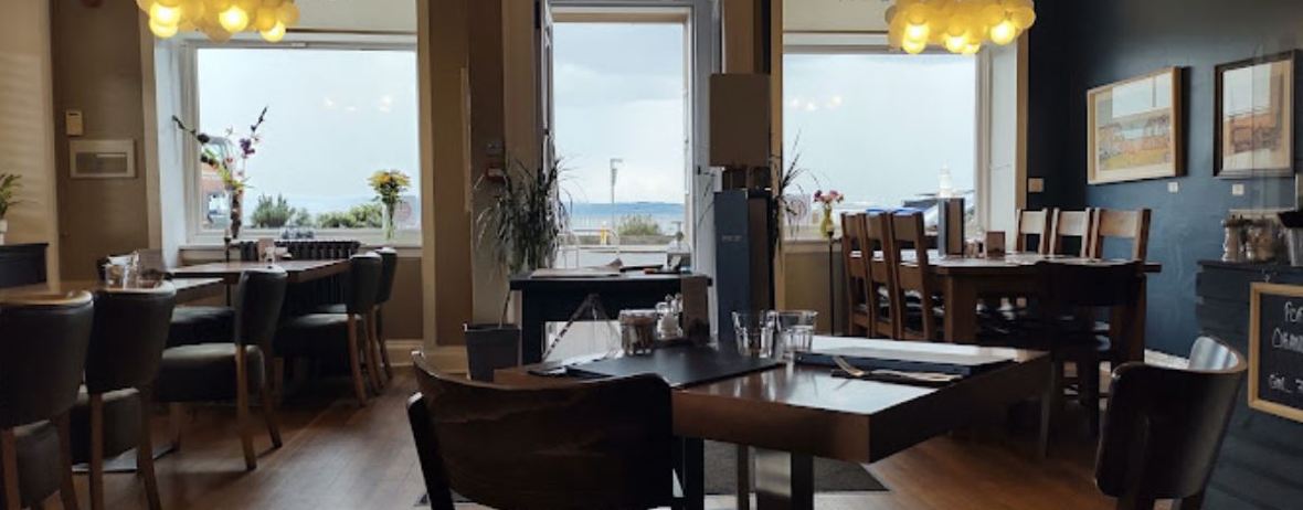 Porto & Fi Deli Bistro