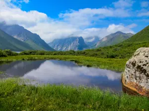 Xiannv Lake Scenic Area