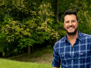 Luke Bryan: Country Song Came On Tour
